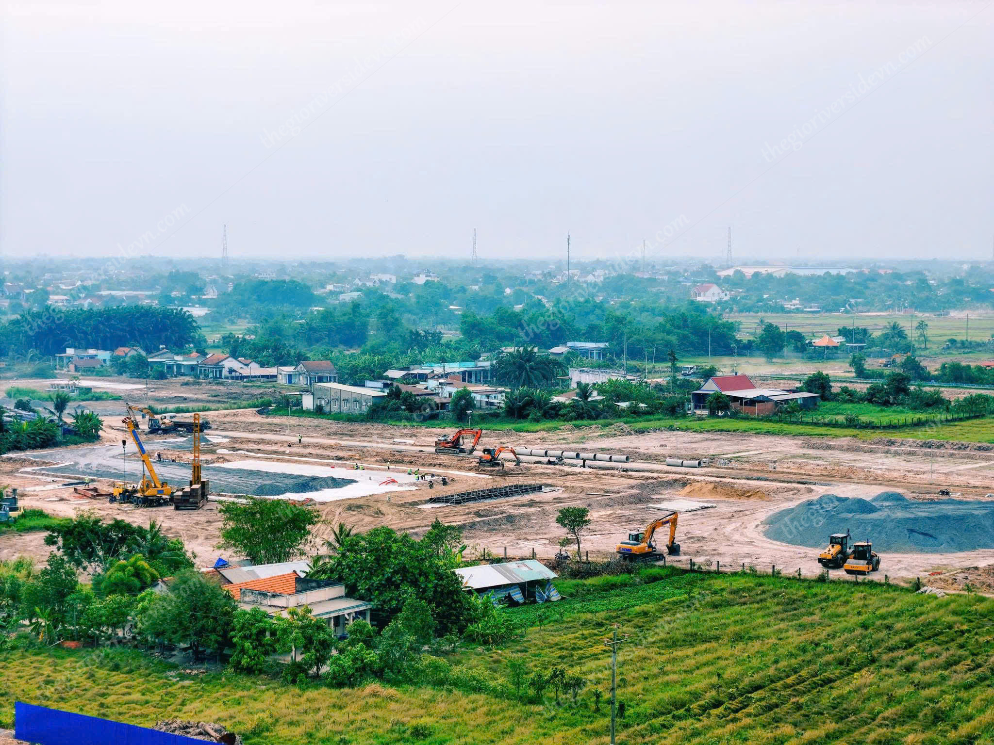 Tiến độ Vinhomes Green City (11)