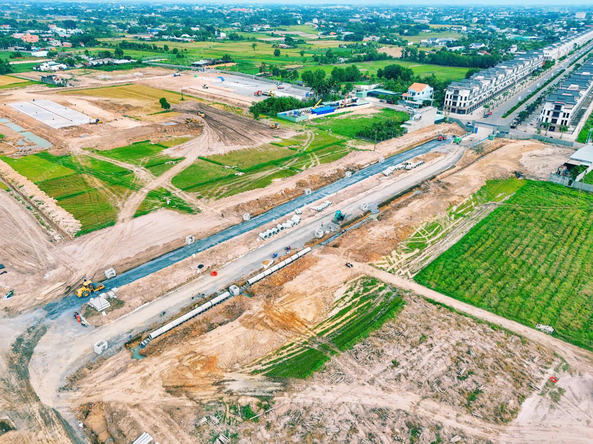 Tiến độ Vinhomes Green City (5)